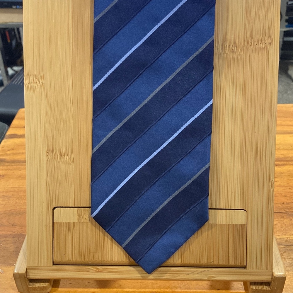 Hugo Boss Navy and Gray Striped Tie